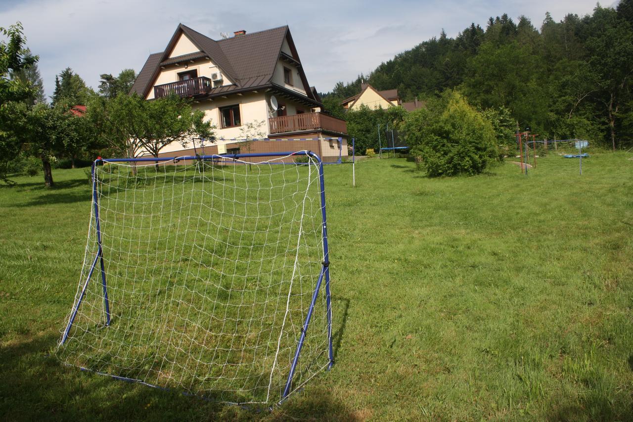Apartament I Pokoje Goscinne U Lusi Wisła Buitenkant foto