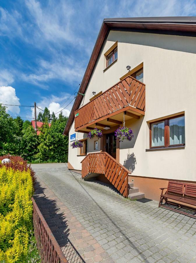 Apartament I Pokoje Goscinne U Lusi Wisła Buitenkant foto